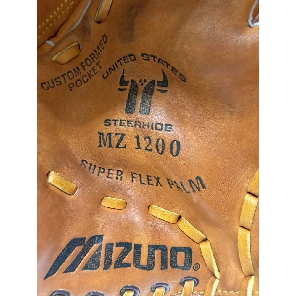 Mizuno MZ1200 Baseball Glove 11